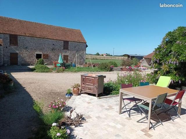 Maison 4 pièces 240 m²