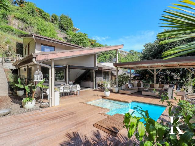 Maison 4 pièces 242 m²