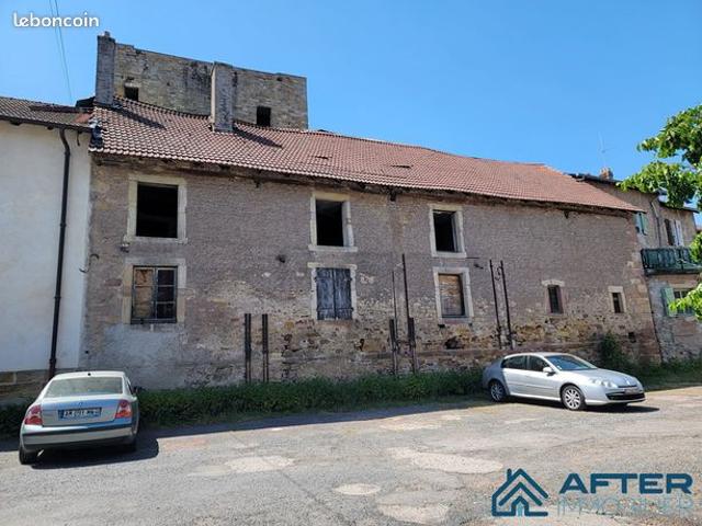 Maison 4 pièces 242 m²
