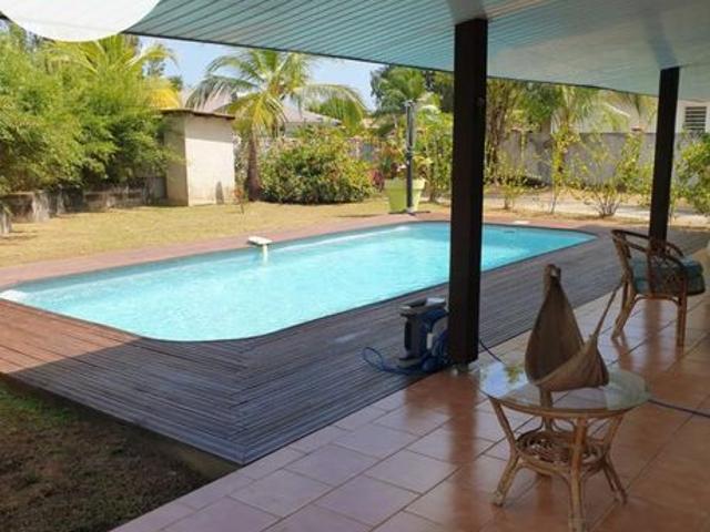 Maison 4 pièces 254 m²