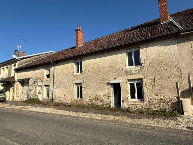 Maison 4 pièces 250 m²