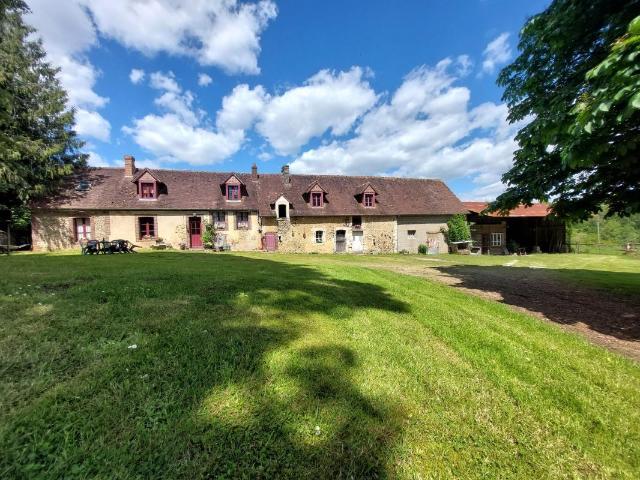 Maison 4 pièces 250 m²