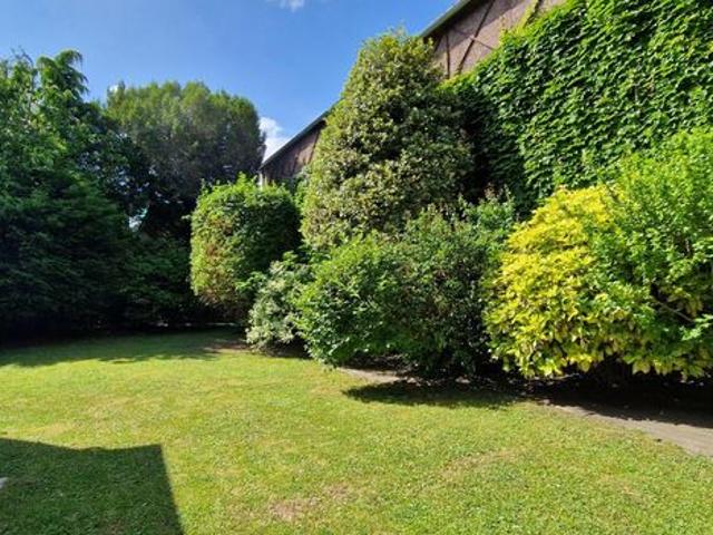 Maison 4 pièces 265 m²