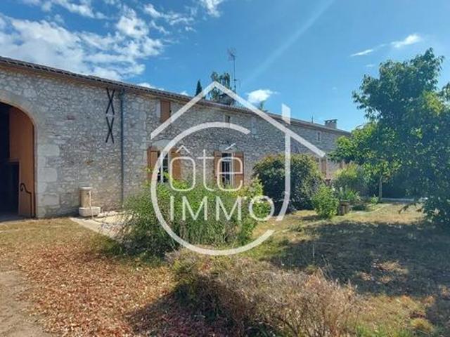 Maison 4 pièces 268 m²