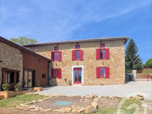 Maison 4 pièces 263 m²