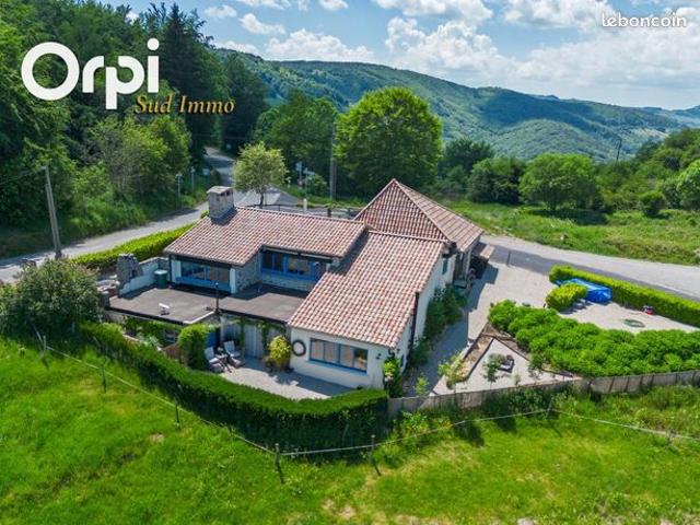 Maison 4 pièces 274 m²
