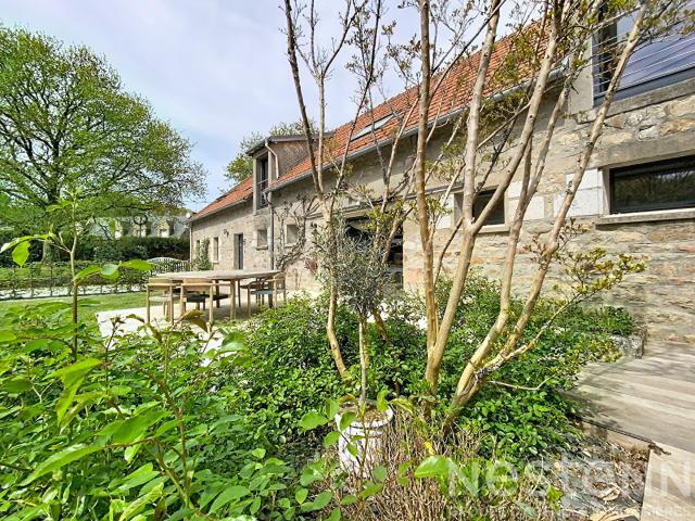 Maison 4 pièces 289 m²