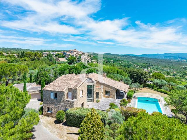 Maison 4 pièces 290 m²