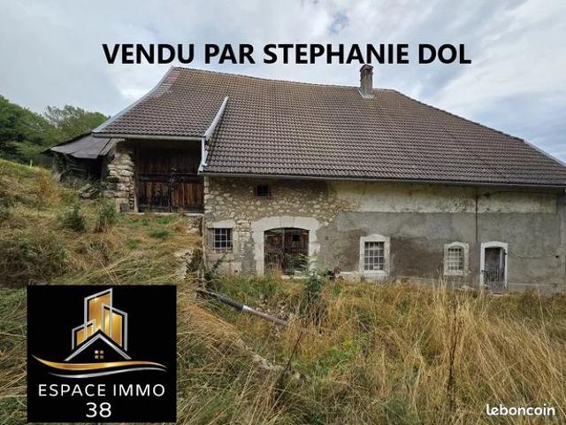 Maison 4 pièces 300 m²