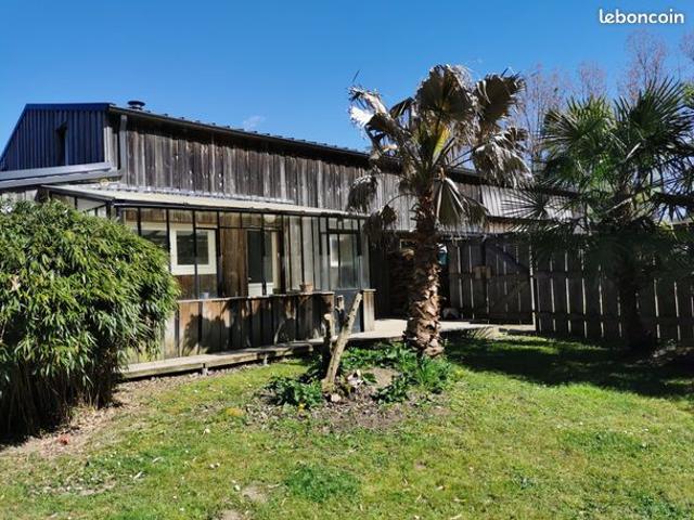 Maison 4 pièces 300 m²