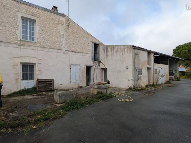Maison 4 pièces 330 m²