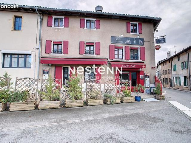 Maison 4 pièces 330 m²