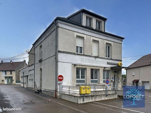 Maison 4 pièces 437 m²