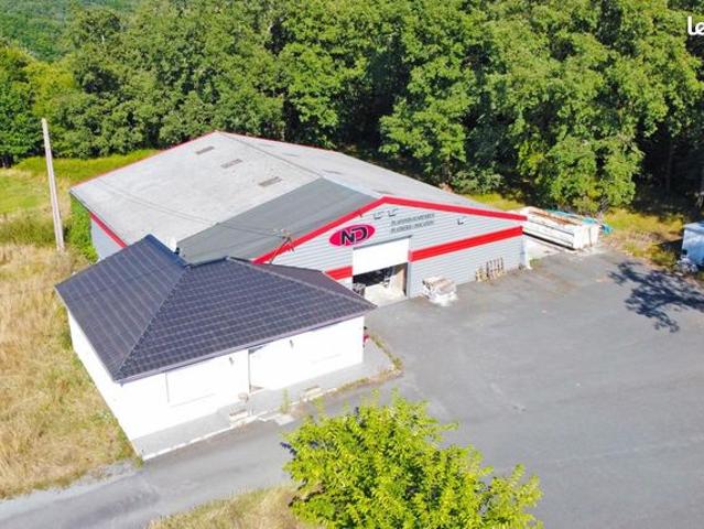 Maison 4 pièces 490 m²