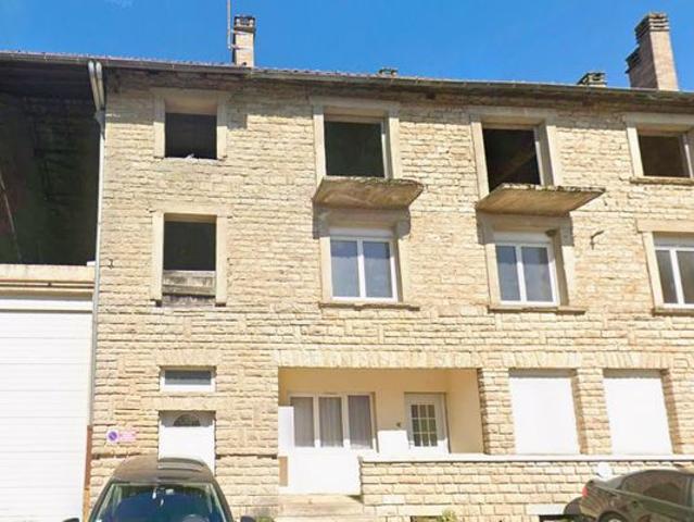 Maison 4 pièces 500 m²