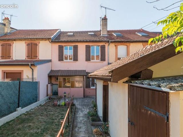Maison 4 pièces 65 m²