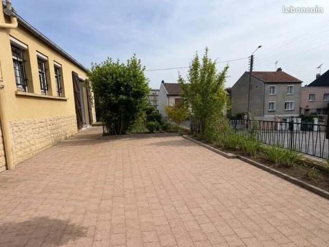 Maison 4 pièces 65 m²