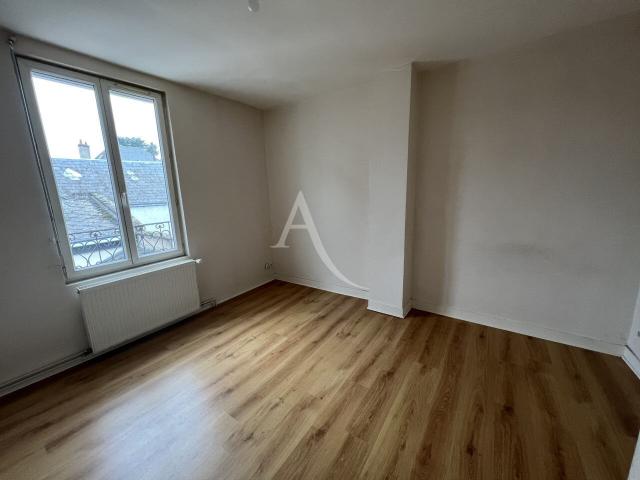 Maison 4 pièces, 69 m² à louer à Neuville aux Bois 45170