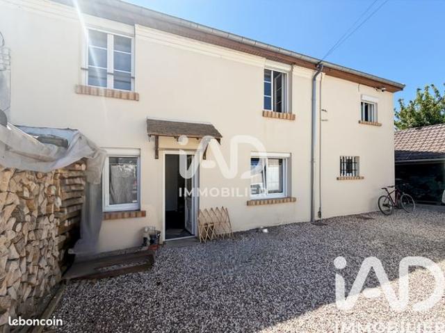 Maison 4 pièces 70 m²