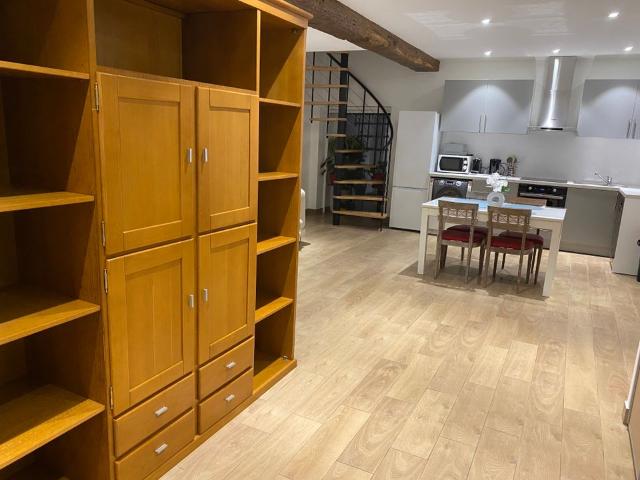 Maison 4 pièces, 70 m² à louer à Orléans 45000