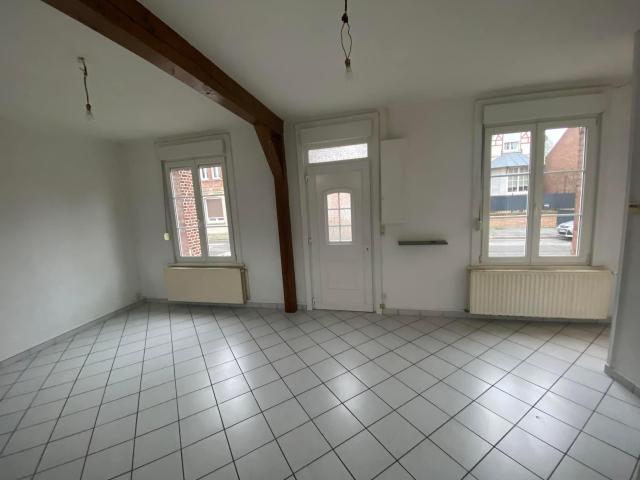 Maison 4 pièces, 70 m² à louer à Moreuil 80110