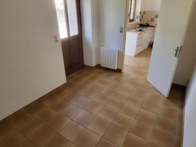 Maison 4 pièces, 71 m² à louer à Sainte Pazanne 44680
