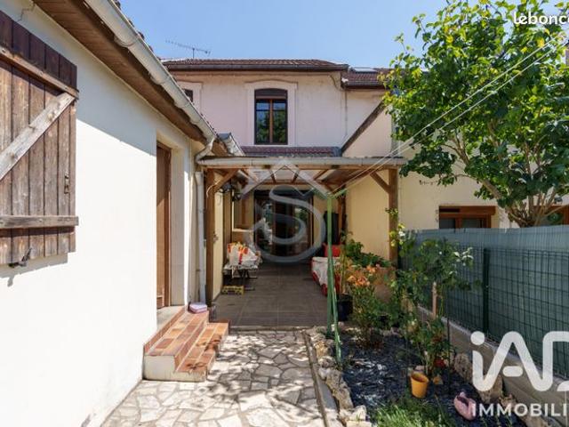 Maison 4 pièces 72 m²