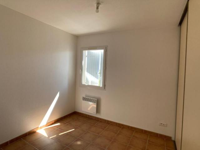 Maison 4 pièces, 73 m² à louer à Saint Laurent d'Aigouze 30220