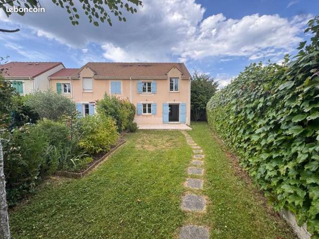 Maison 4 pièces 74 m²