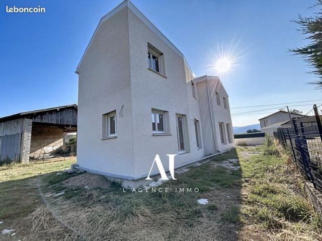 Maison 4 pièces 74 m²