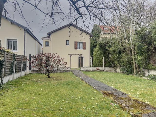 Maison 4 pièces 74 m²