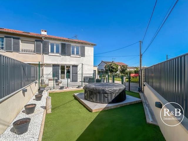 Maison 4 pièces 74 m²