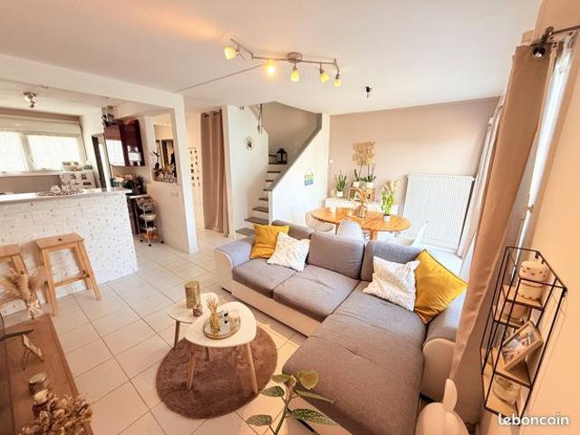 Maison 4 pièces 74 m²