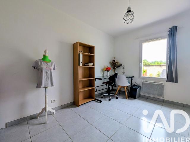 Maison 4 pièces, 74 m² à louer à Châteauneuf 85710
