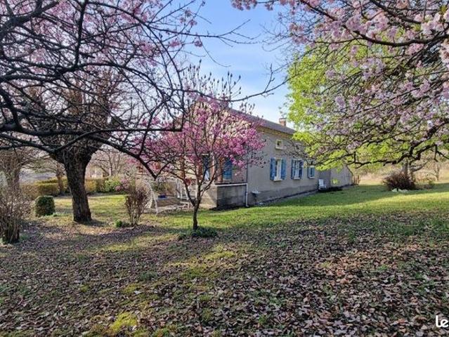 Maison 4 pièces 75 m²
