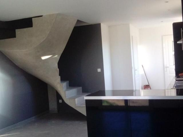 Maison 4 pièces, 75 m² à louer à Gardanne 13120