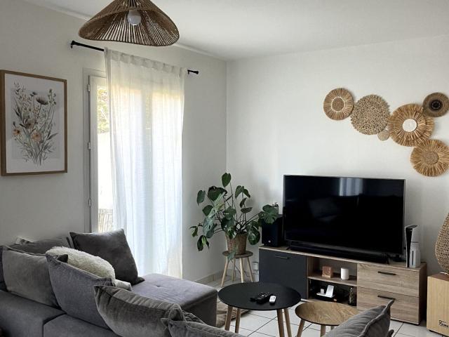 Maison 4 pièces, 75 m² à louer à Saint Quentin Fallavier 38070