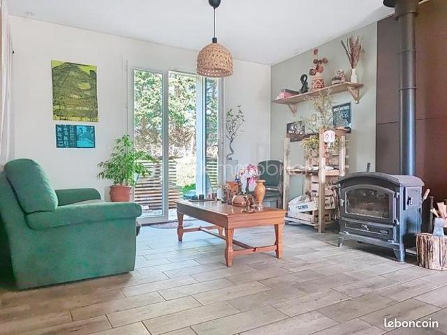 Maison 4 pièces 77 m²