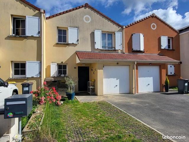 Maison 4 pièces 77 m²