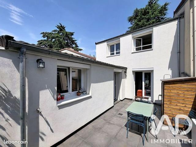 Maison 4 pièces 77 m²