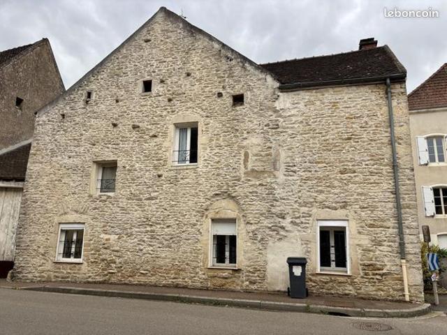 Maison 4 pièces 77 m²