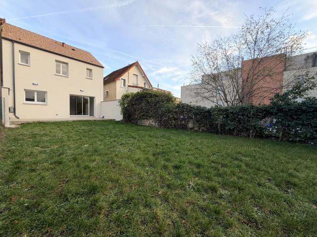 Maison 4 pièces 77 m²