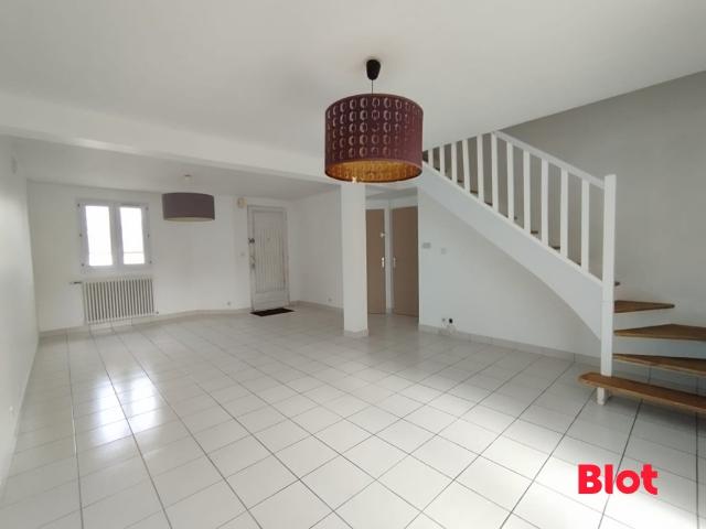 Maison 4 pièces 77 m²
