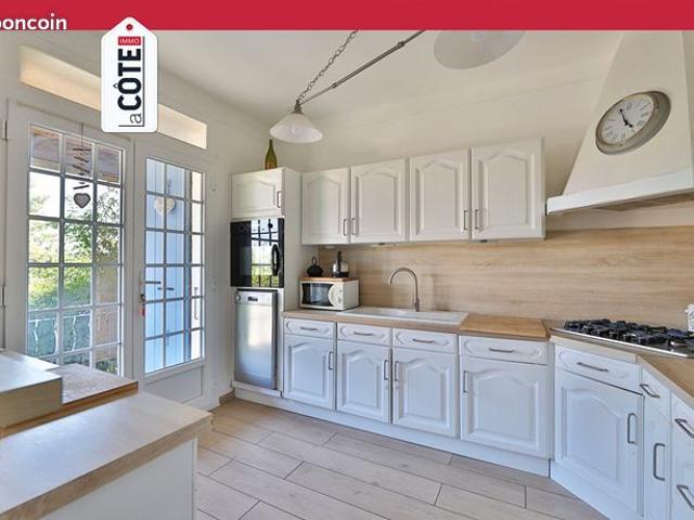 Maison 4 pièces 77 m²