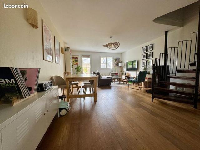 Maison 4 pièces 77 m²