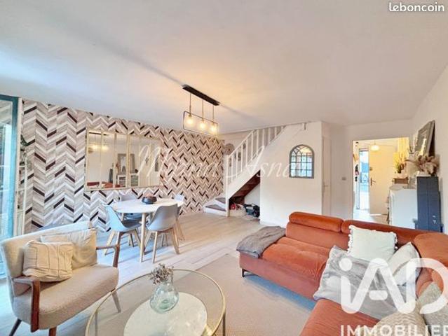 Maison 4 pièces 77 m²