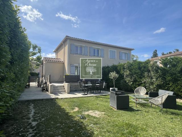 Maison 4 pièces 77 m²