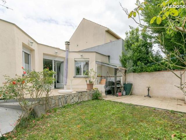 Maison 4 pièces 77 m²