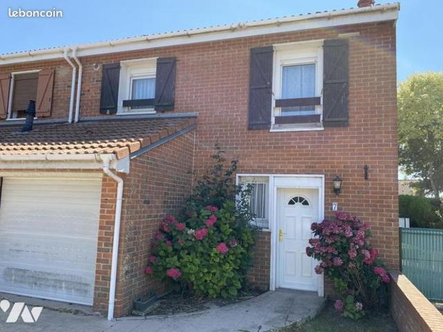 Maison 4 pièces 77 m²