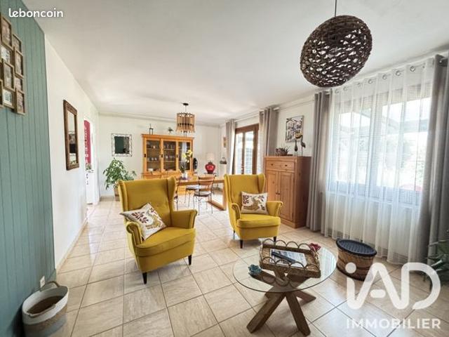 Maison 4 pièces 77 m²